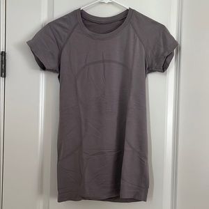 Lululemon Swiftly Tech Short Sleeve 2.0
